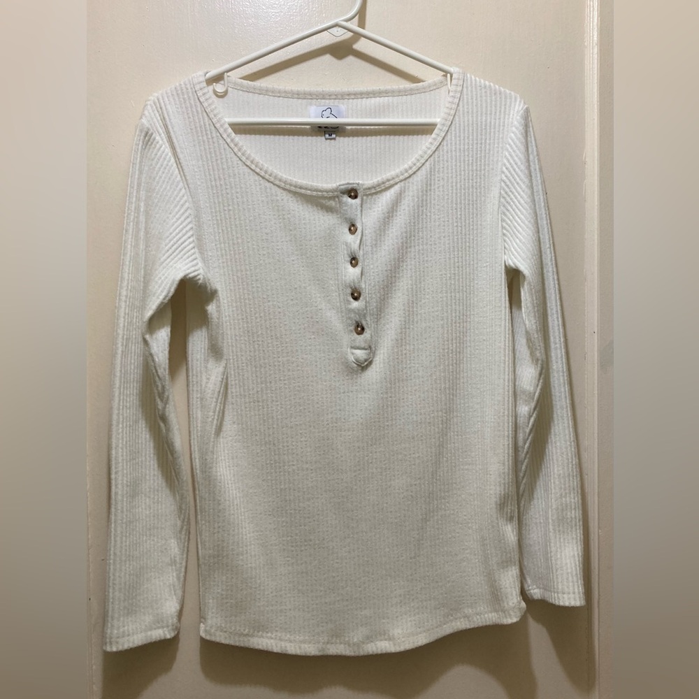 KUWALLATEE Top Womens M Off White Ivory Henley Rib Long‎ Sleeve Sweatshirt Soft